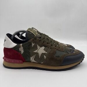 Valentino Garavani Rockrunner Star Camo Red Suede Stud Sneakers EU 42 US 9